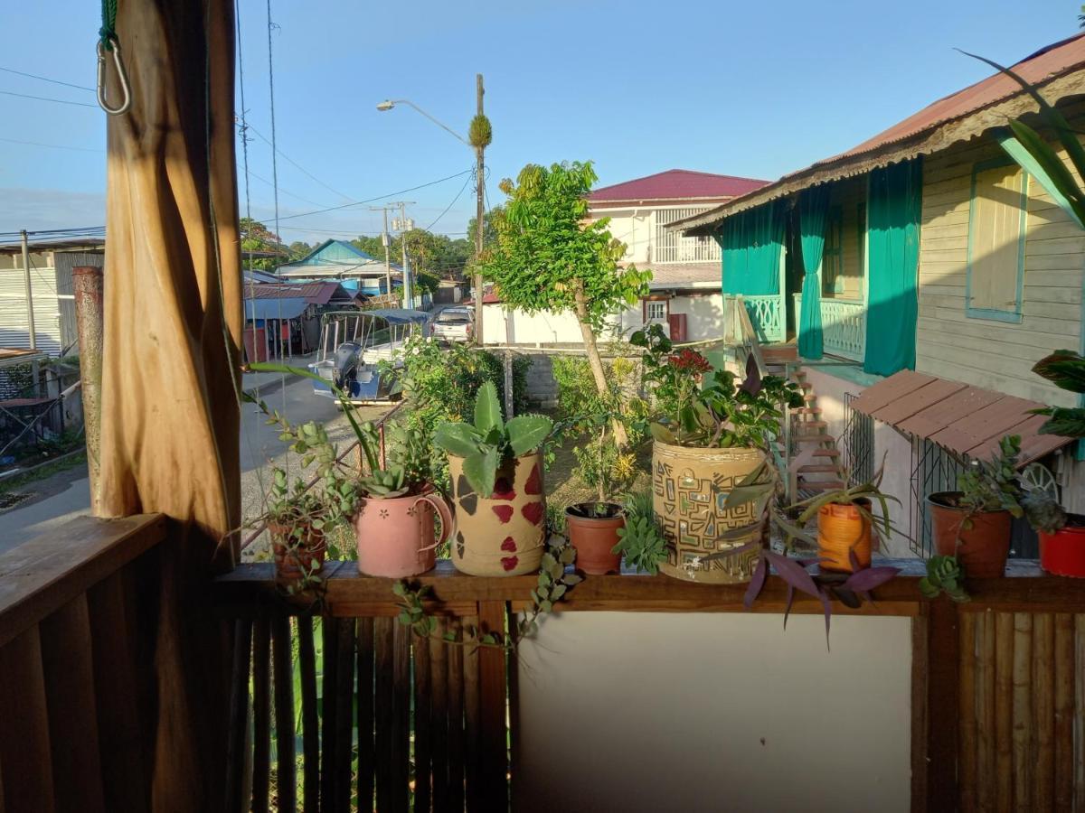 Casa Lumiere Bocas del Toro Exterior foto